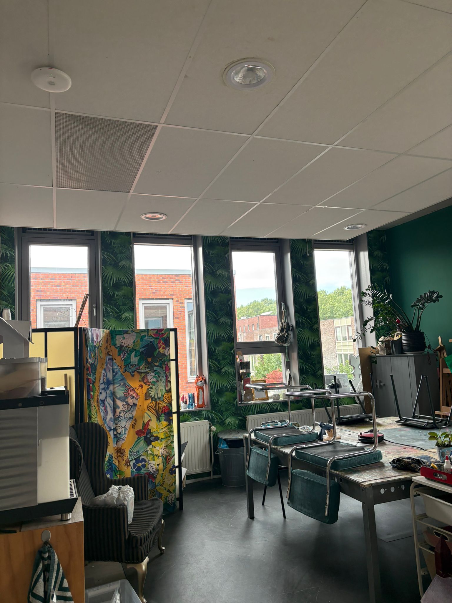 Verzorgde onderwijs- en werkruimte